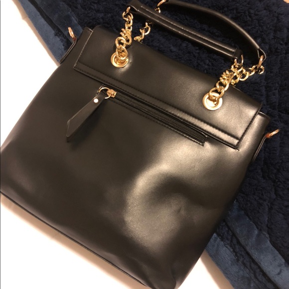Black purse with chain handles, never used - Picture 2 of 2